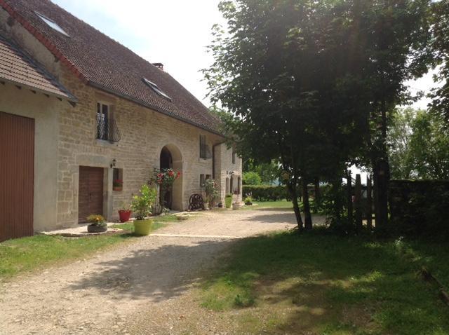 Chez Robert Et Catherine Dompierre-sur-Mont Dış mekan fotoğraf